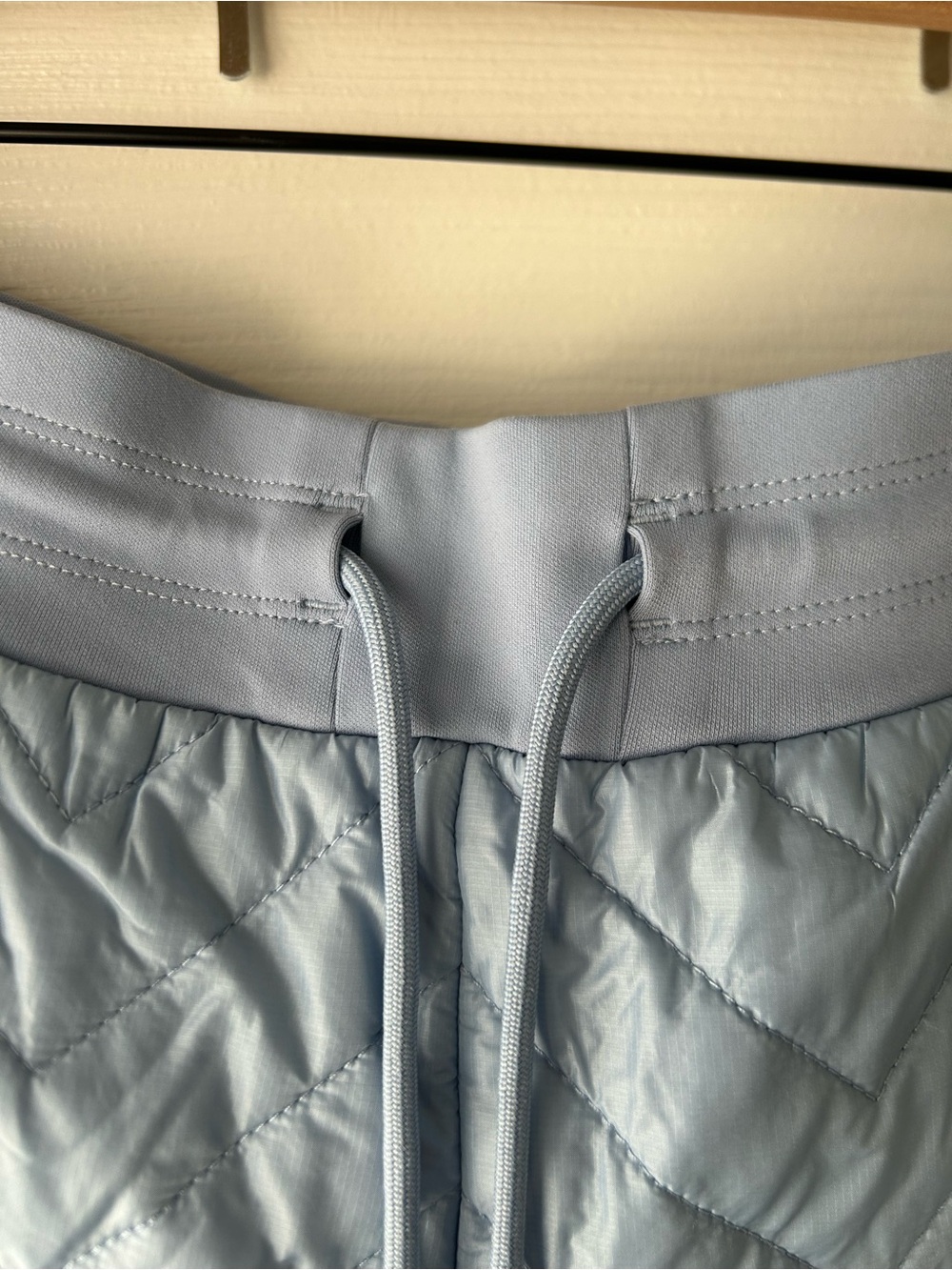 Athleta Après Ski Down Light Blue Jogger Pants 8 TALL - Picture 4 of 11